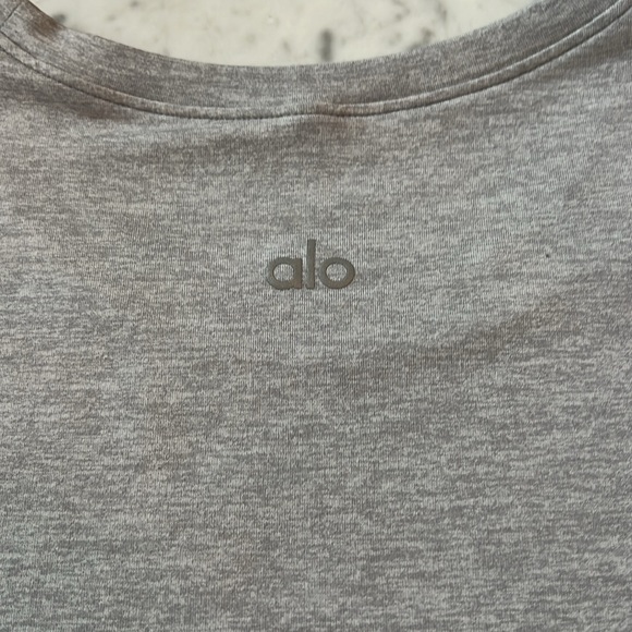 Alo Finesse Tee - Picture 4 of 6